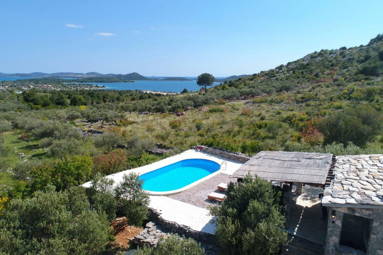 Holiday Home Petar Drage Exterior photo