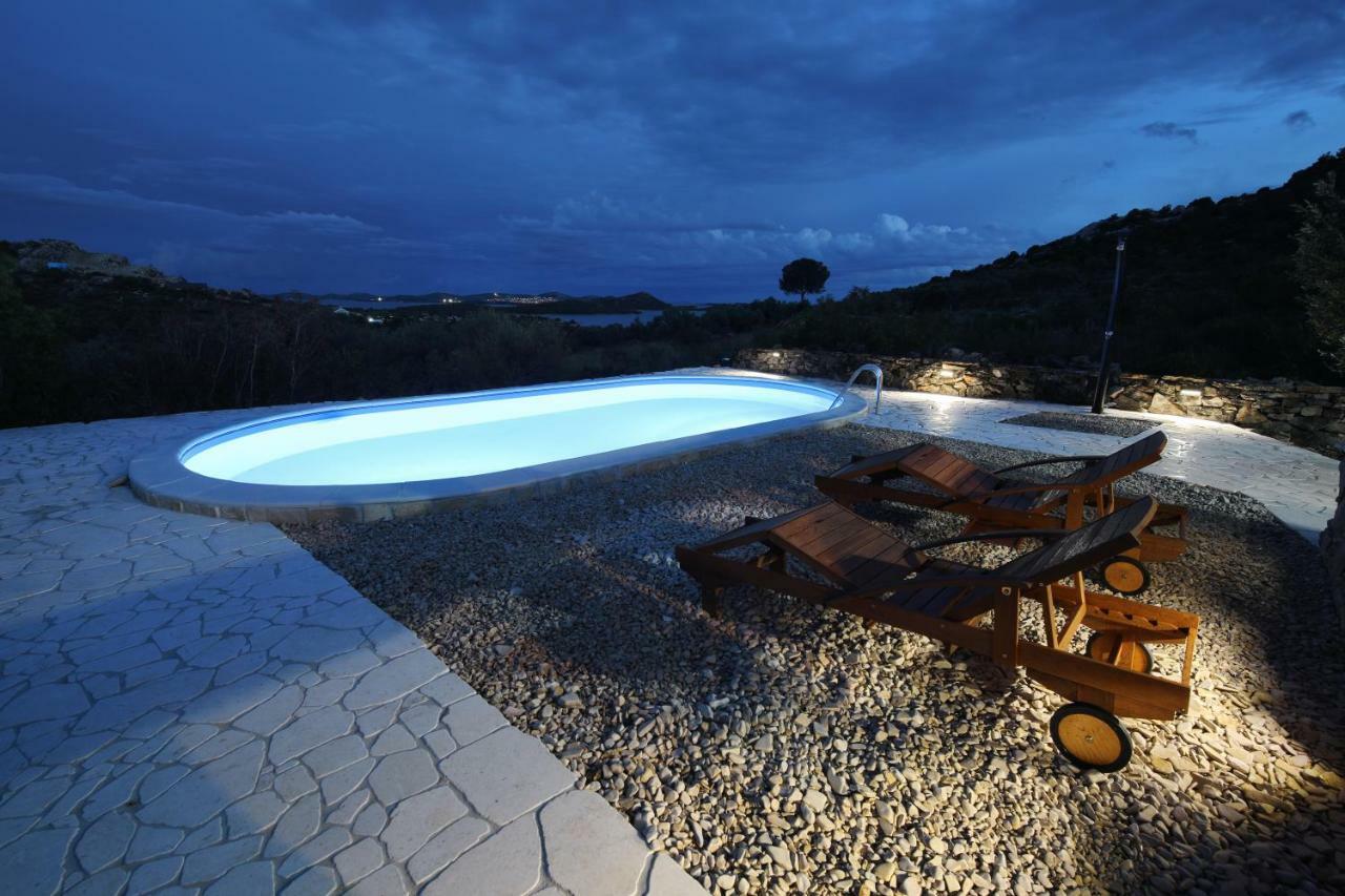 Holiday Home Petar Drage Exterior photo